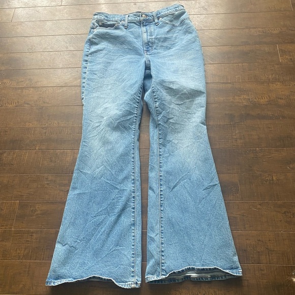Madewell The Perfrct Vintage Flare jeans in Tarlow Wash - Picture 12 of 13